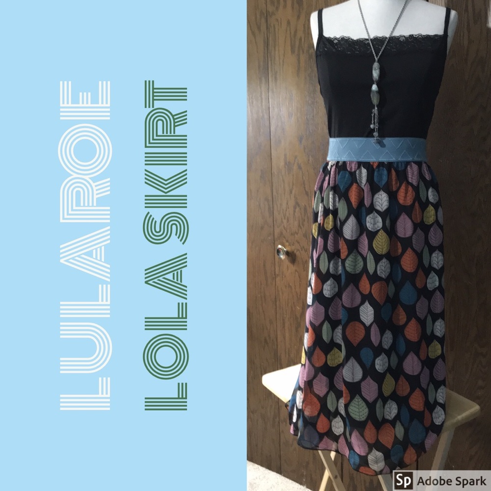 Lola from Lularoe! 🍃 Leaf pattern